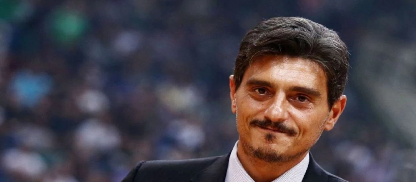 Έκτακτη συνέντευξη τύπου του Δημήτρη Γιαννακόπουλου - Στο επίκεντρο τα χθεσινά έκτροπα κατά την απονομή